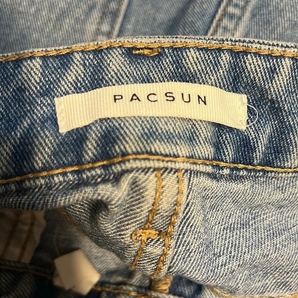 Pacsun size 28 Mom Jean shorts - Picture 10 of 12